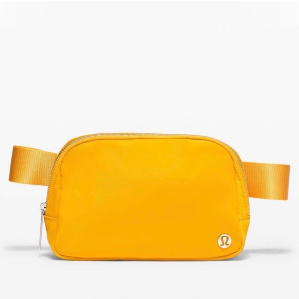 Lululemon Everywhere Belt Bag - Honey Lemon 🍋